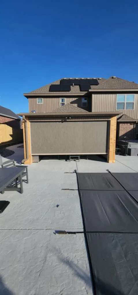 Four Seasons room Rogers Arkansas Electric patio screens